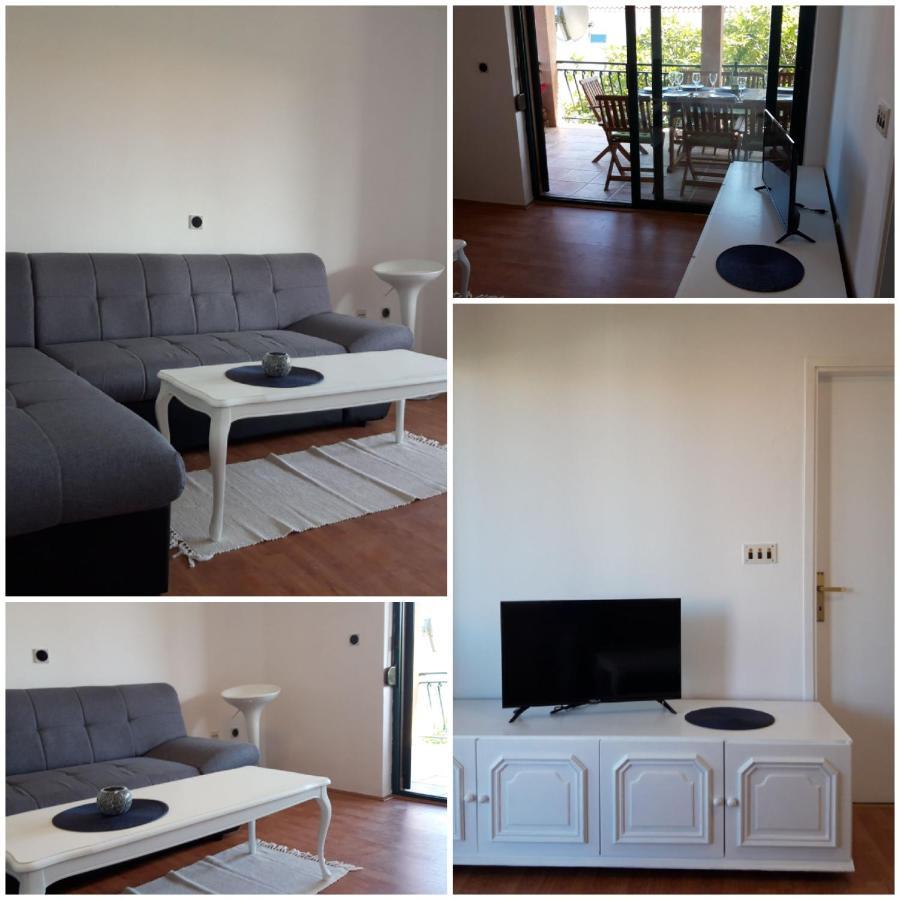 Apartments Leo Orebic Bagian luar foto